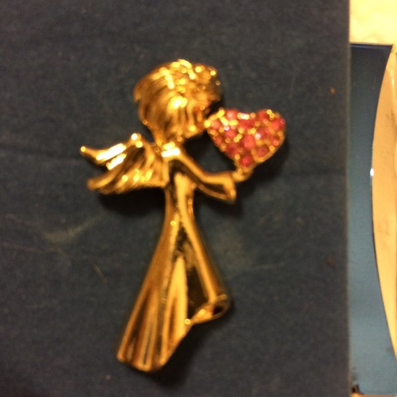 Avon "With All My Heart" Angel Pin - Picture 1 of 5